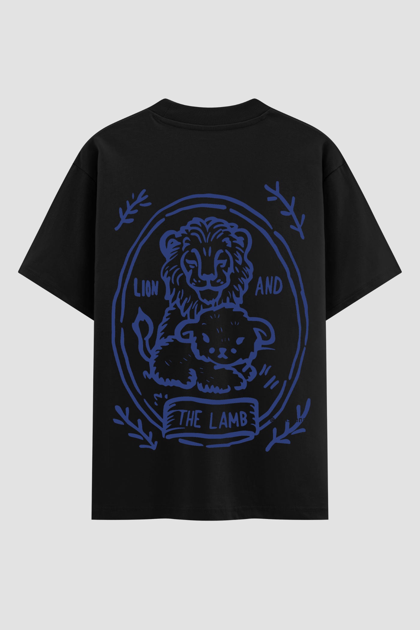 Oversized Suedine n. 169 - Lion And The Lamb